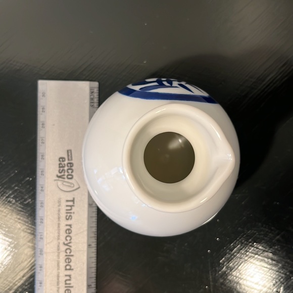 Japanese Sake Set - Picture 4 of 10